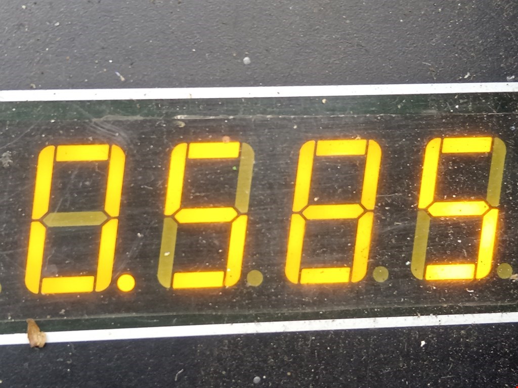 Решетка радиатора AUDI 80 B4 1991-1996