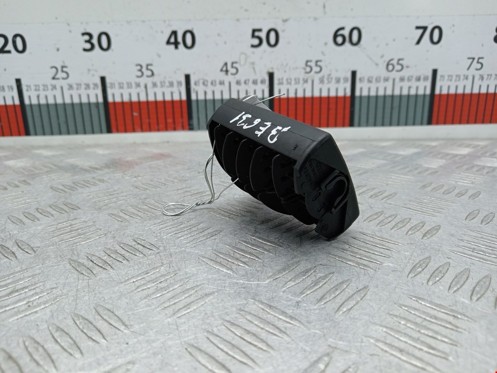 Дефлектор воздушный AUDI 80 B4 1991-1996