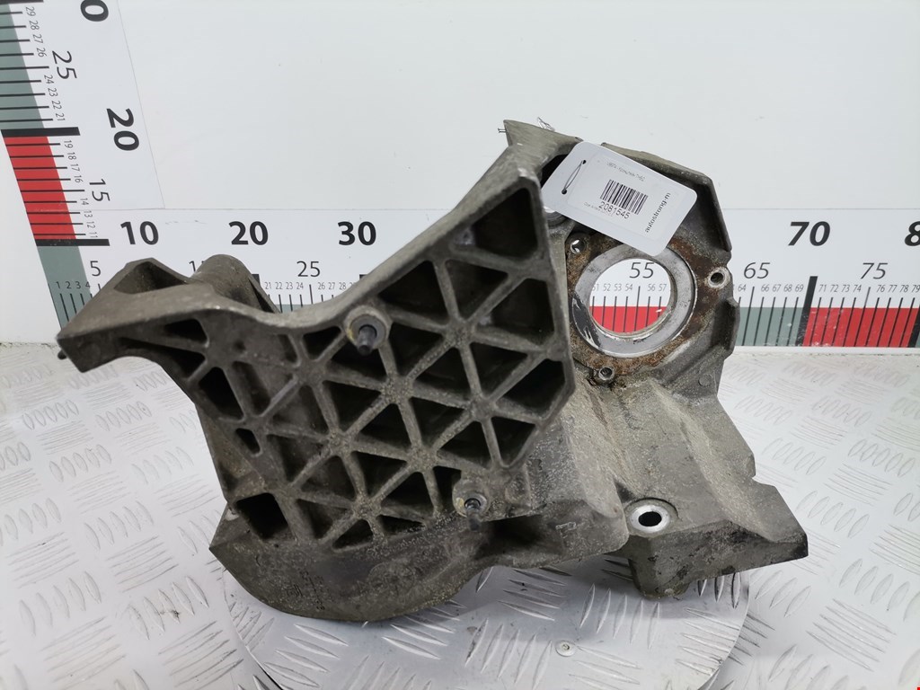 Кронштейн ТНВД OPEL Antara 2006-2015