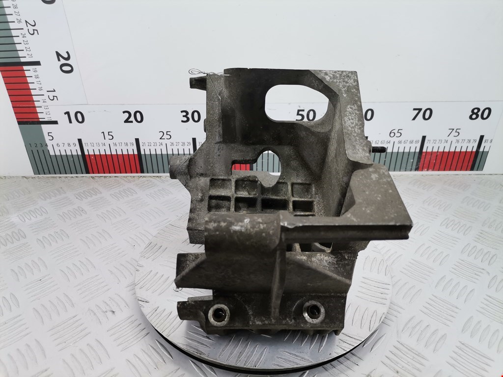 Кронштейн ТНВД OPEL Antara 2006-2015