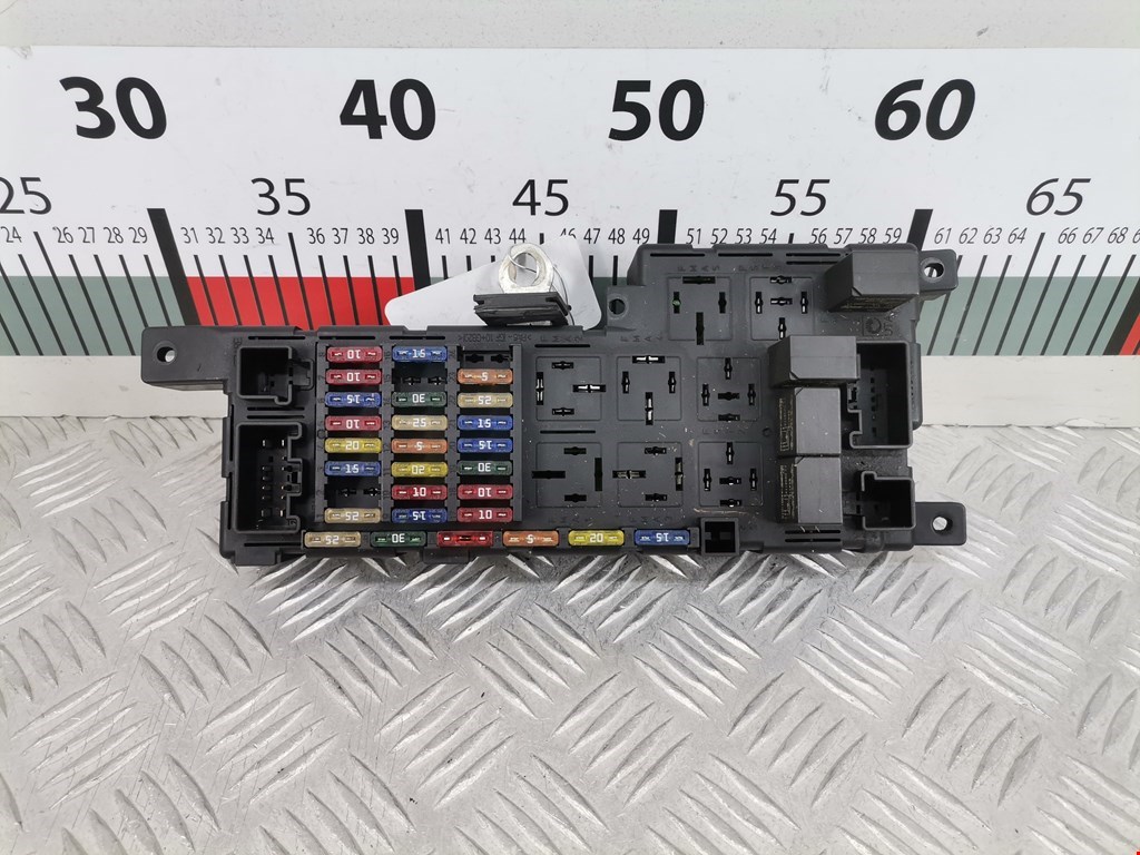 Датчик уровня в бачок омывателя VOLVO V70 II 2000-2007