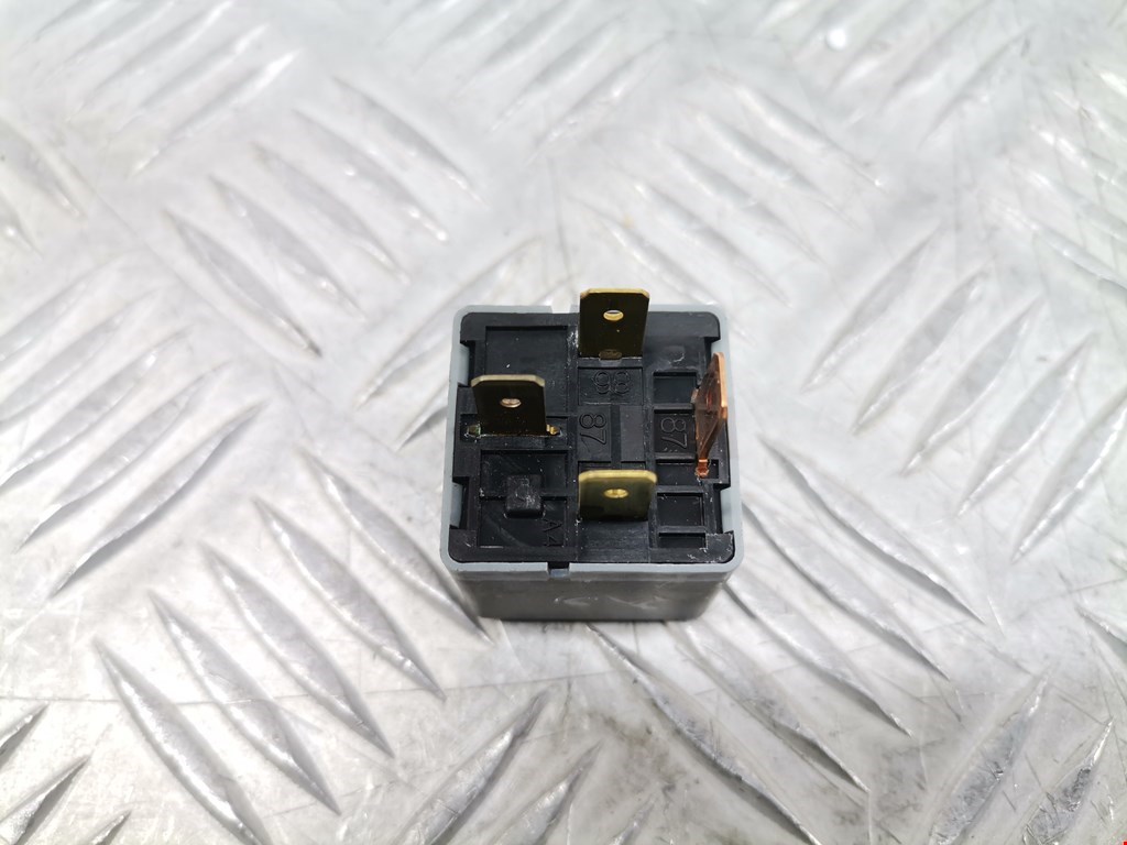 Реле KIA Carens 1999-2002