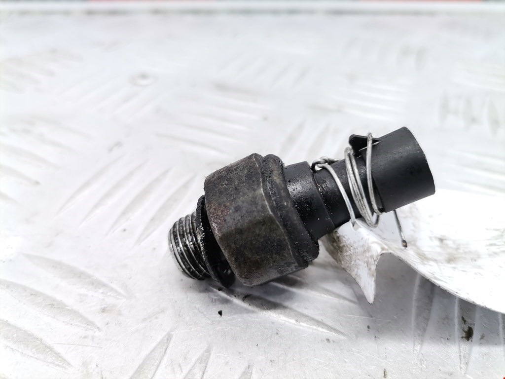 Датчик давления масла CHEVROLET Captiva 2006-2010