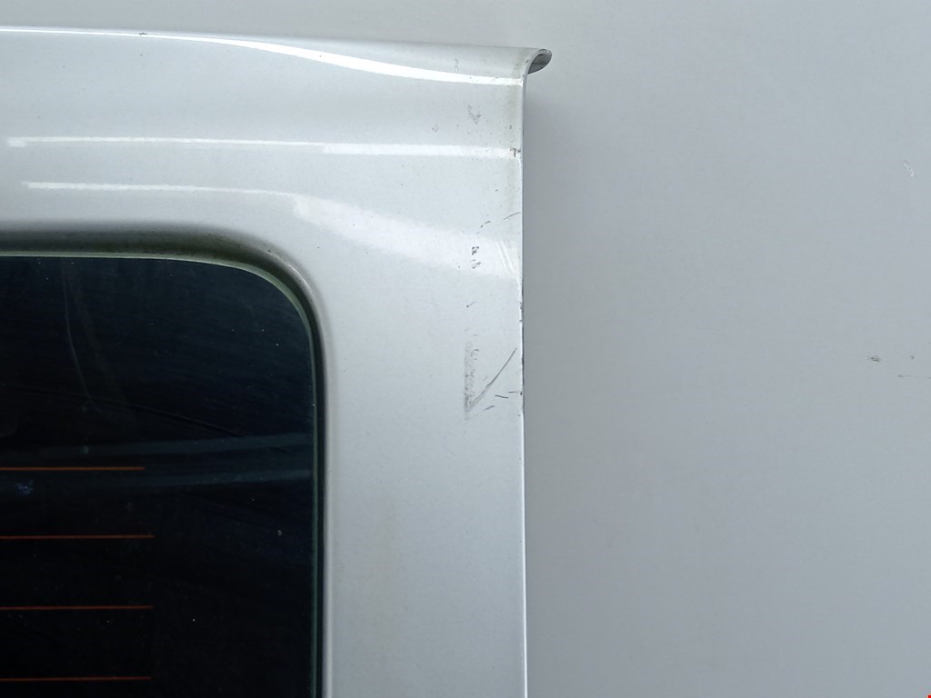 Бампер задний OPEL Vivaro A 2001-2014