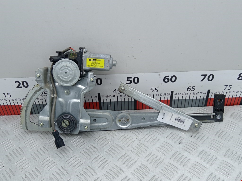 Стеклоподъемник задний правый KIA Sorento 2002-2009