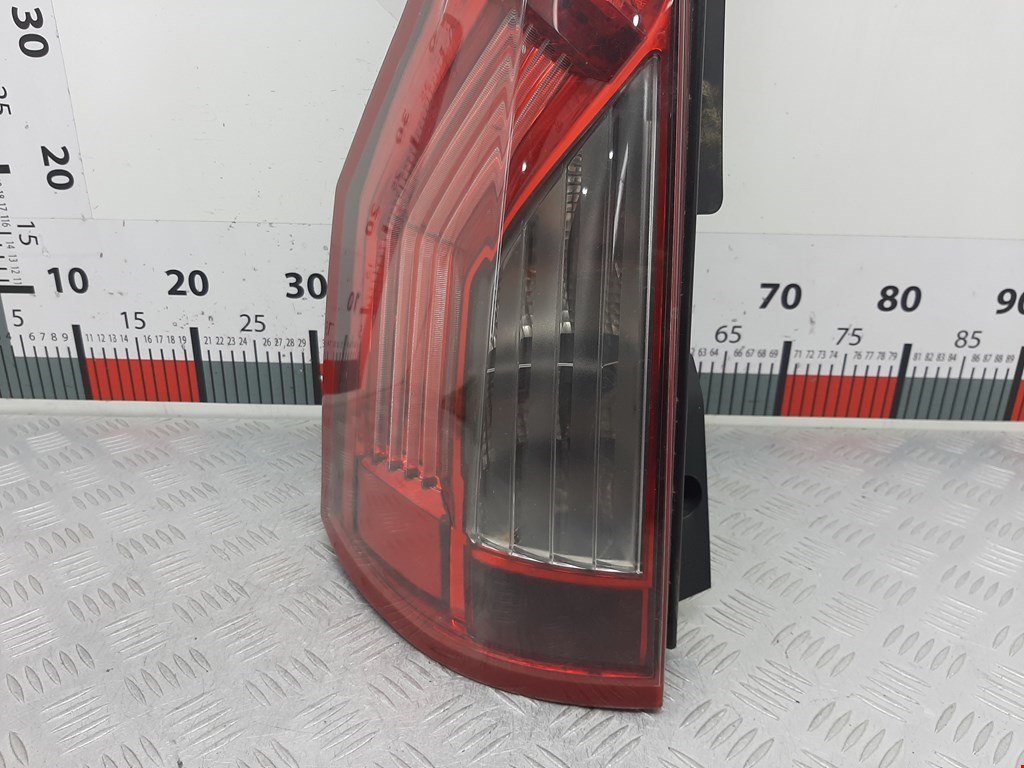 Фонарь задний левый CITROEN C4 Picasso 2006-2013