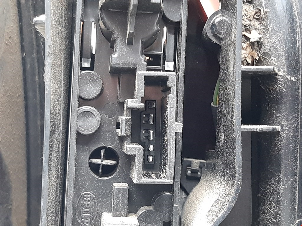 Фонарь задний левый CITROEN C4 Picasso 2006-2013