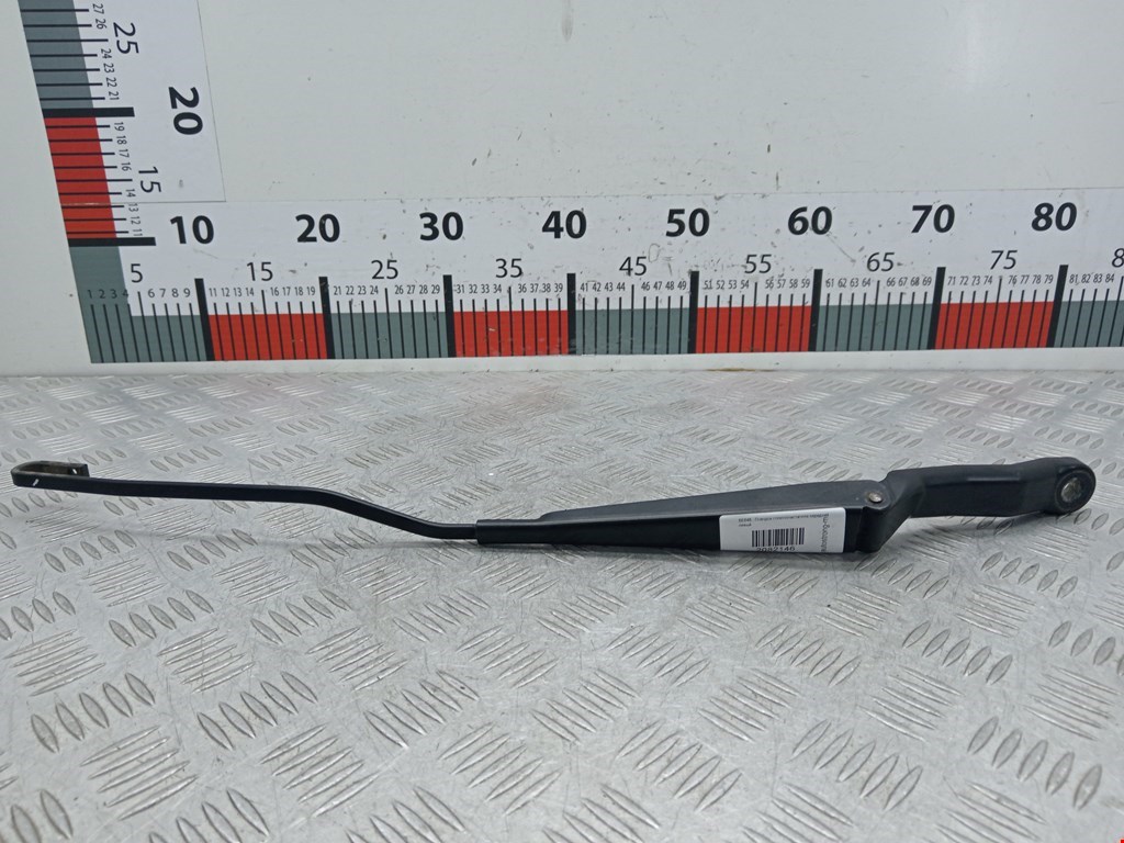 Поводок дворников передний левый/ правый PEUGEOT 206 1998-2012