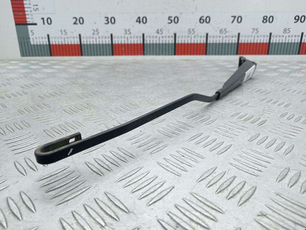 Поводок дворников передний левый/ правый PEUGEOT 206 1998-2012