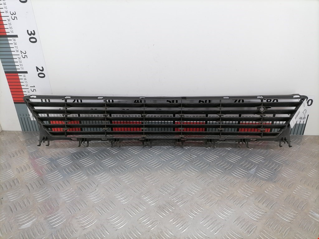 Решетка в бампер OPEL Corsa C 2000-2006