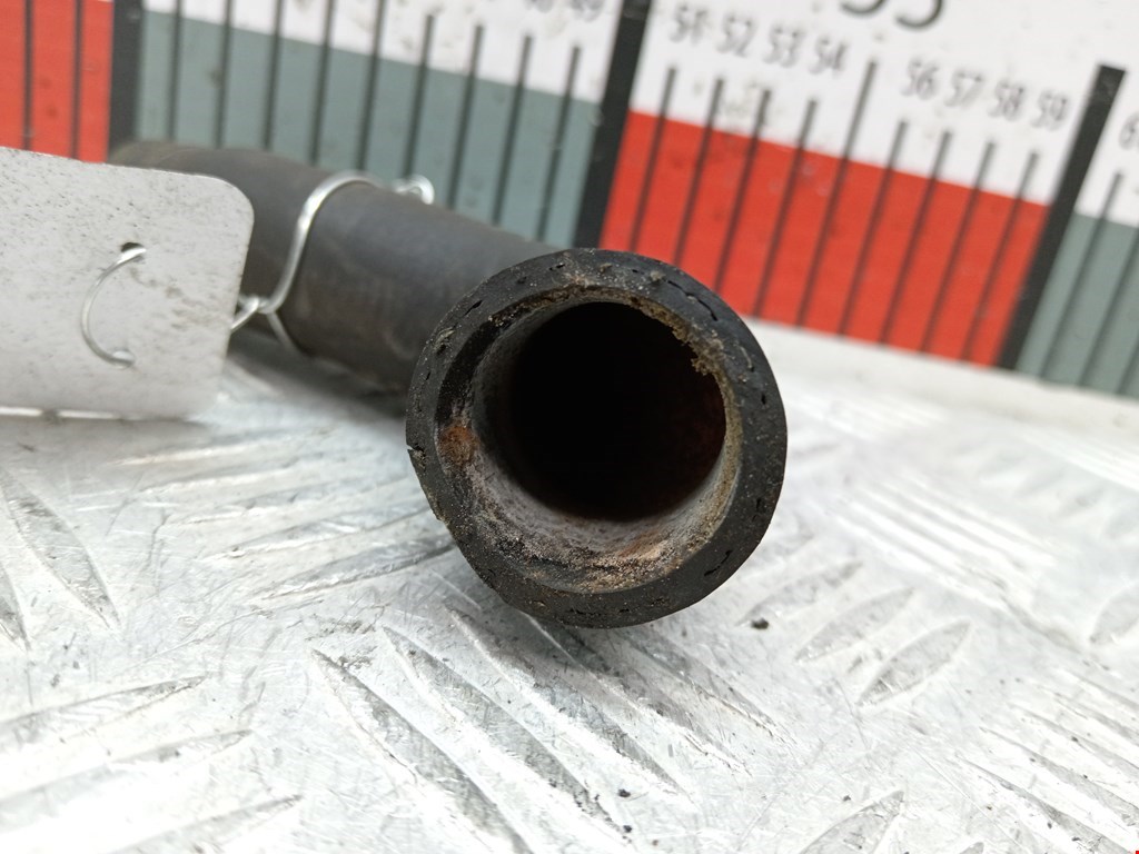 Патрубок AUDI 80 B4 1991-1996