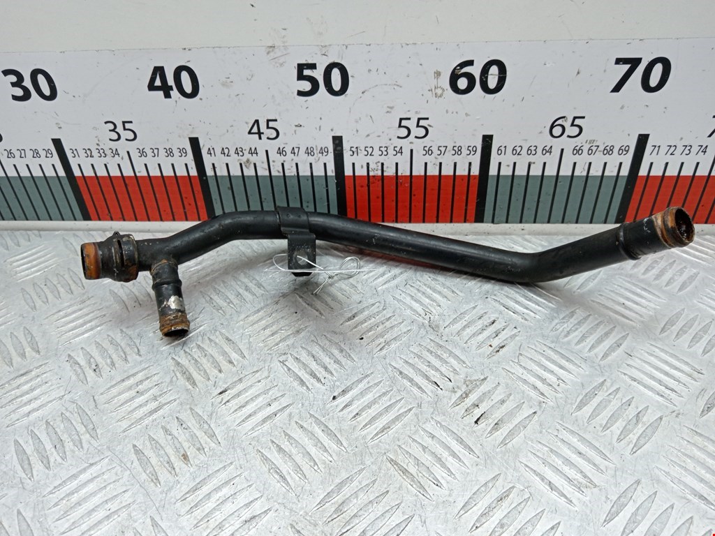 Патрубок AUDI 80 B4 1991-1996