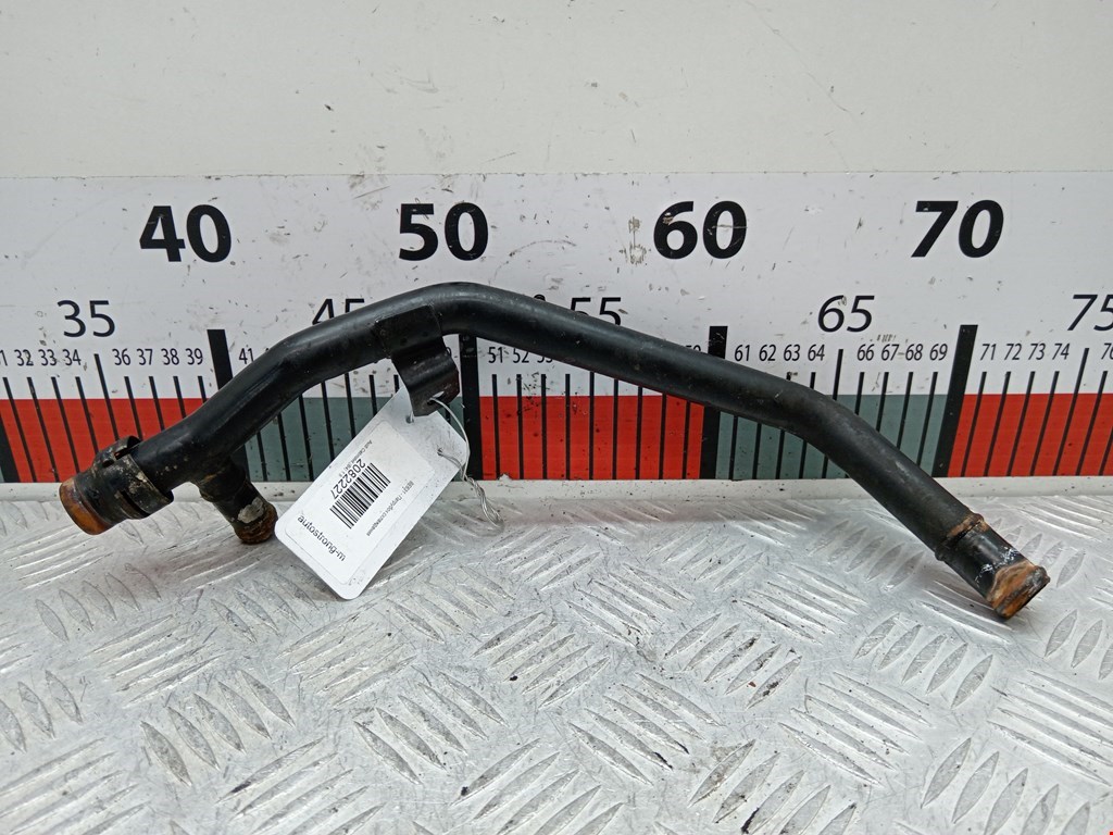 Патрубок AUDI 80 B4 1991-1996