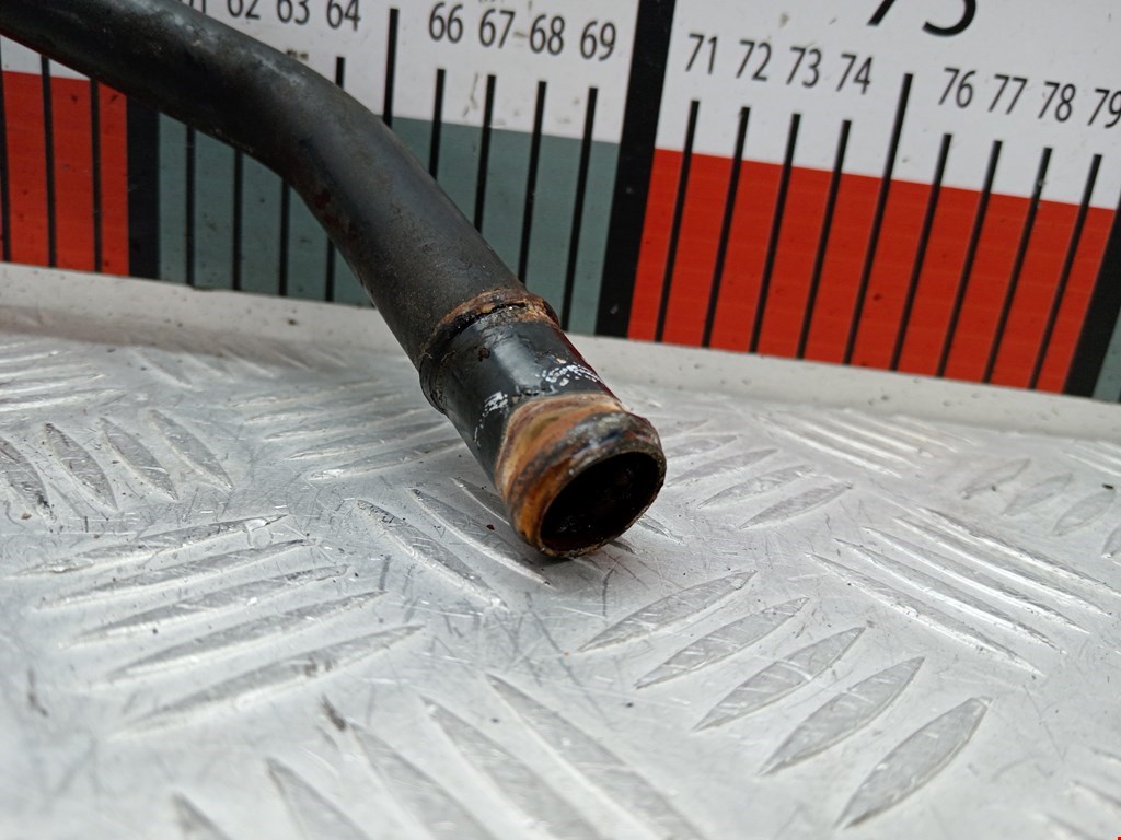 Патрубок AUDI 80 B4 1991-1996