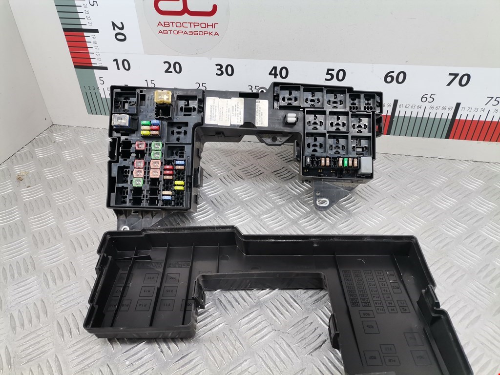 Датчик уровня в бачок омывателя JAGUAR XF X250 2007-2015