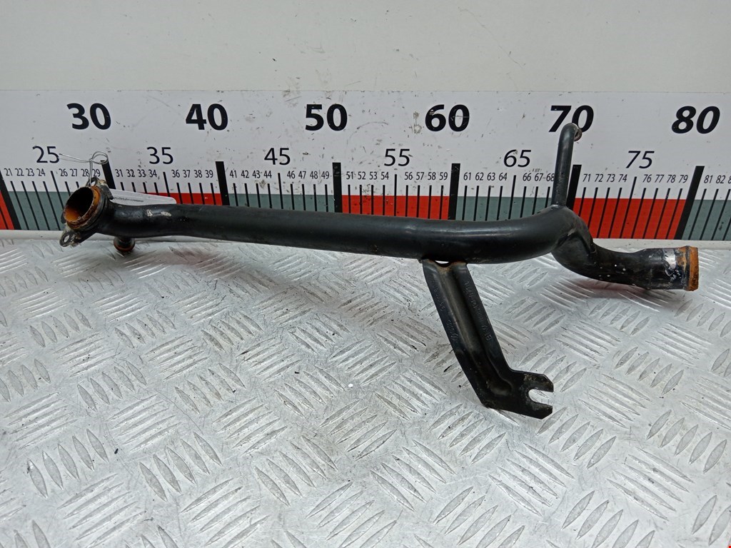 Патрубок AUDI 80 B4 1991-1996