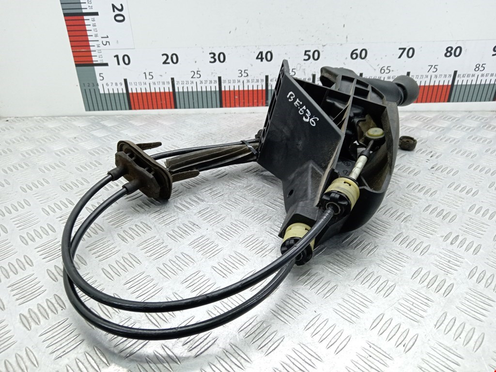 Кулиса (селектор) АКПП/МКПП в салоне NISSAN Inerstar 1997-2010