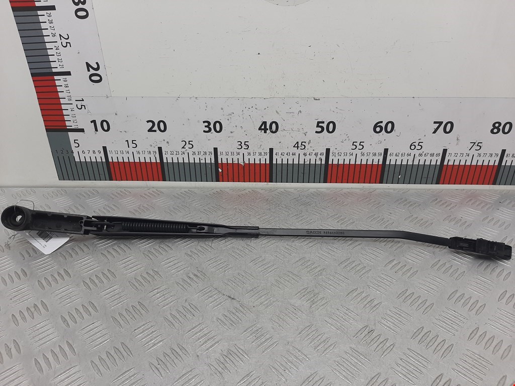 Поводок дворников передний левый/ правый CITROEN C4 Picasso 2006-2013