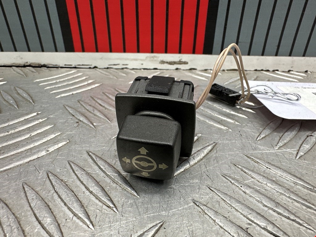 Переключатель (джойстик) регулировки рулевой колонки BMW 7-Series (E65/E66) (2001-2008)