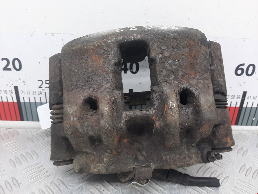 Суппорт передний левый IVECO Daily III 1999-2006