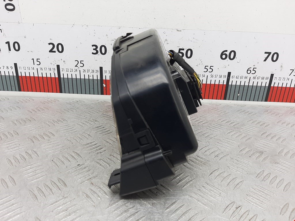 Панель приборов (щиток) VOLKSWAGEN Passat B6 2005-2011