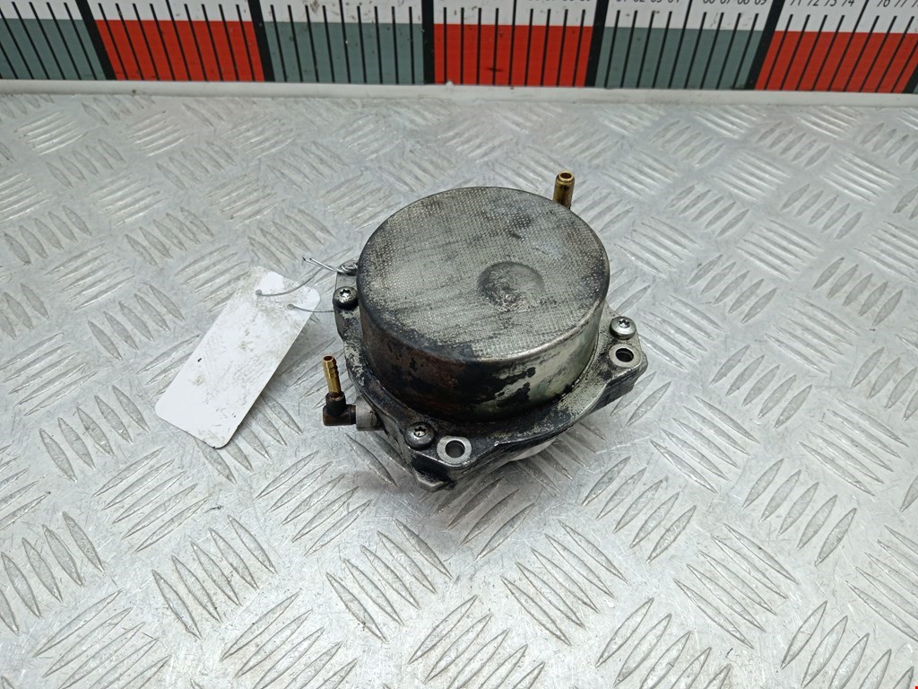 Насос вакуумный