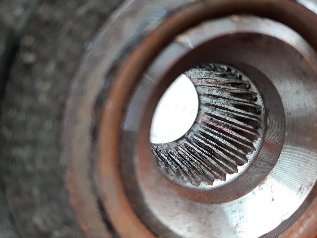 Ступица передняя правая CITROEN C4 Picasso 2006-2013