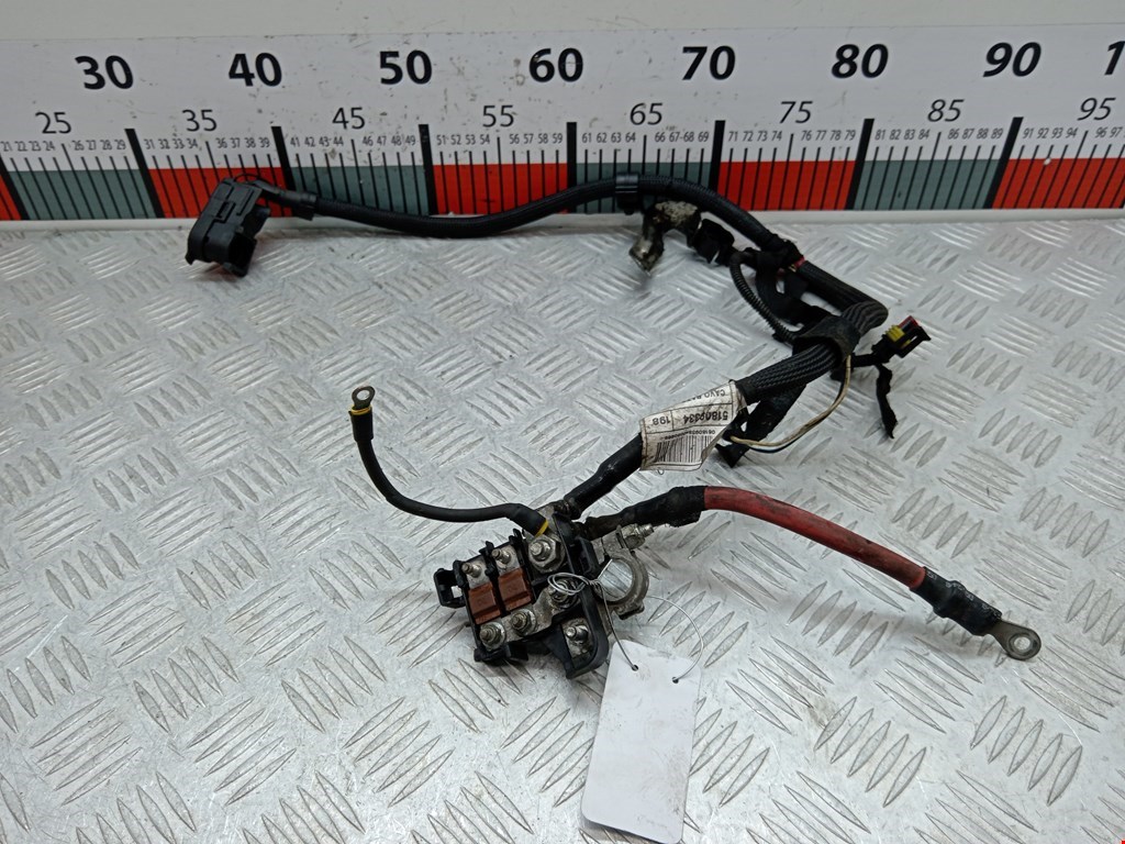 Клемма аккумулятора (плюс) + FIAT Bravo 2007-2014