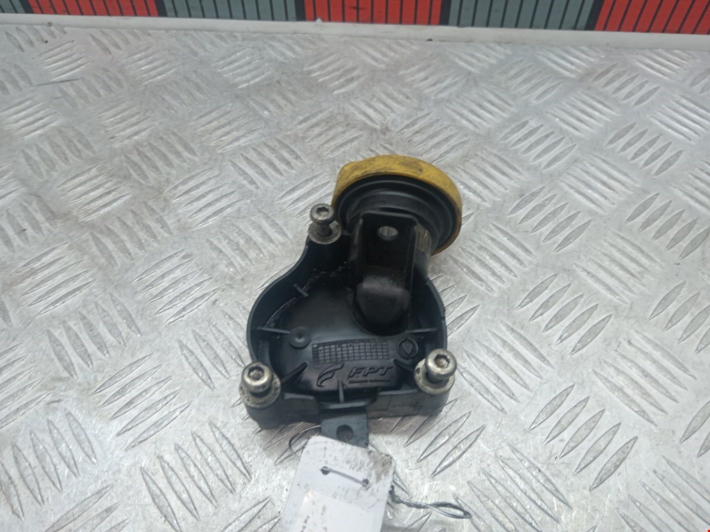 Горловина маслозаливная (залива масла) FIAT Bravo 2007-2014