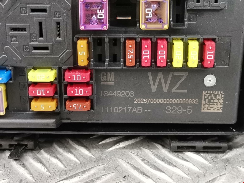 Датчик уровня в бачок омывателя OPEL Zafira C 2012-2019