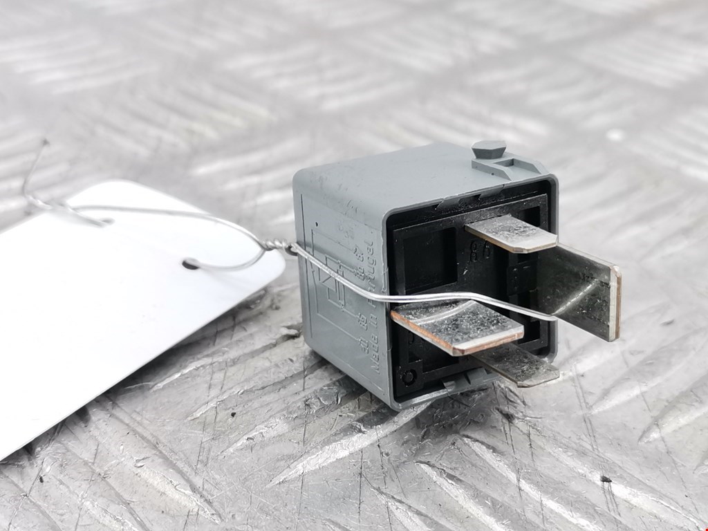 Реле MERCEDES-BENZ M-Class W164 ML 2005-2011