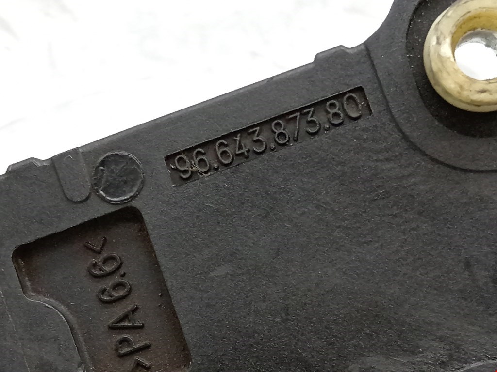 Датчик положения коленвала PEUGEOT 308 2007-2015