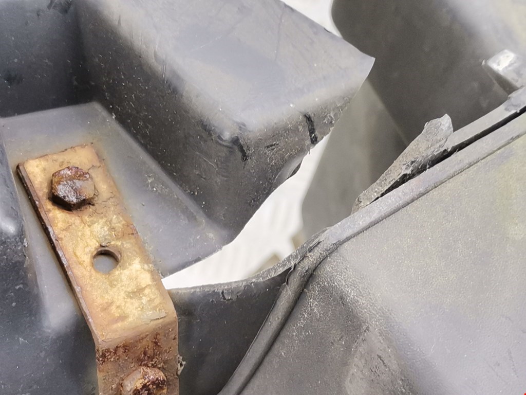 Бампер передний CITROEN Jumpy 1994-2006