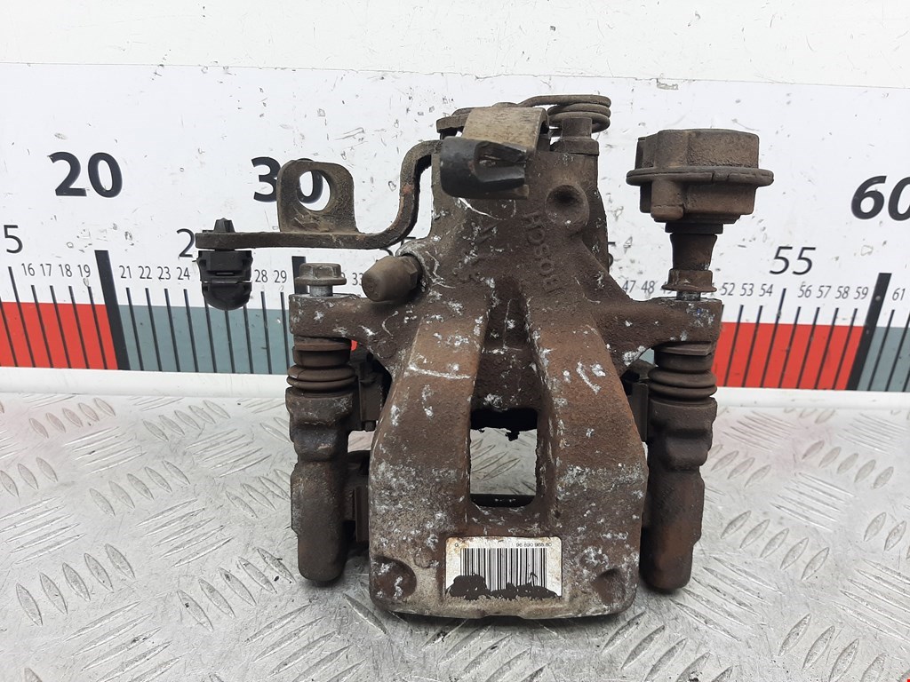 Суппорт задний левый CITROEN C4 Picasso 2006-2013