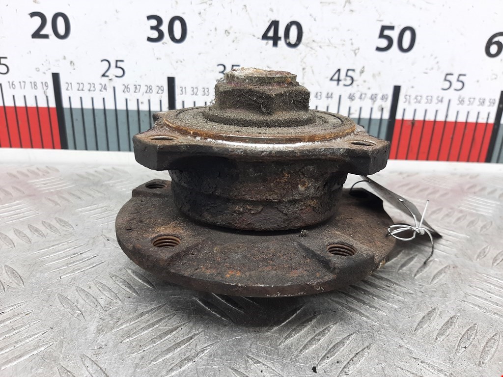 Ступица передняя левая/правая BMW 5er 5 серия E39 1995-2004