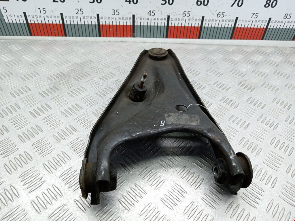 Рычаг передний правый DACIA Sandero 2008-2012