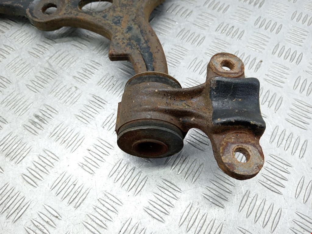 Рычаг передний левый CITROEN Jumpy 1994-2006