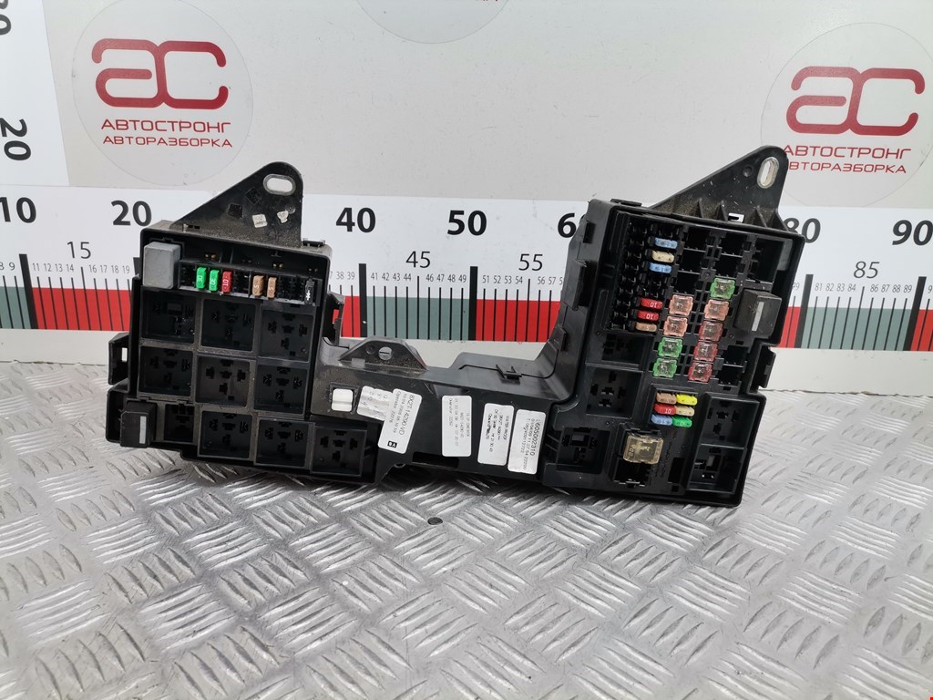 Датчик уровня в бачок омывателя JAGUAR XF X250 2007-2015