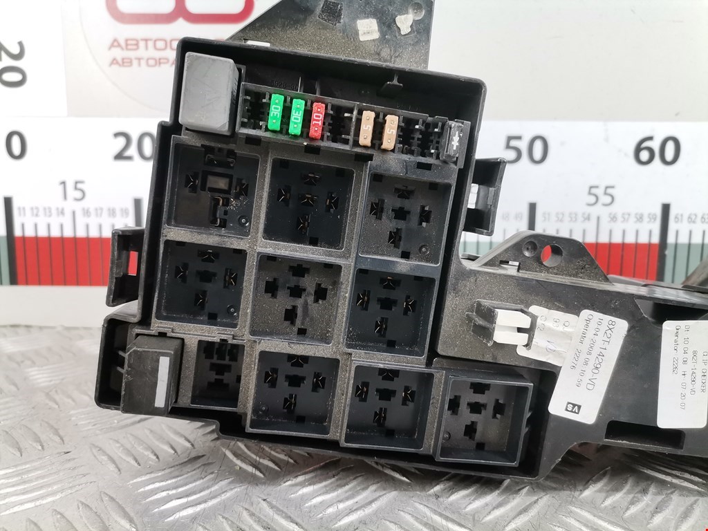 Датчик уровня в бачок омывателя JAGUAR XF X250 2007-2015