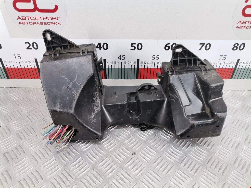 Датчик уровня в бачок омывателя JAGUAR XF X250 2007-2015