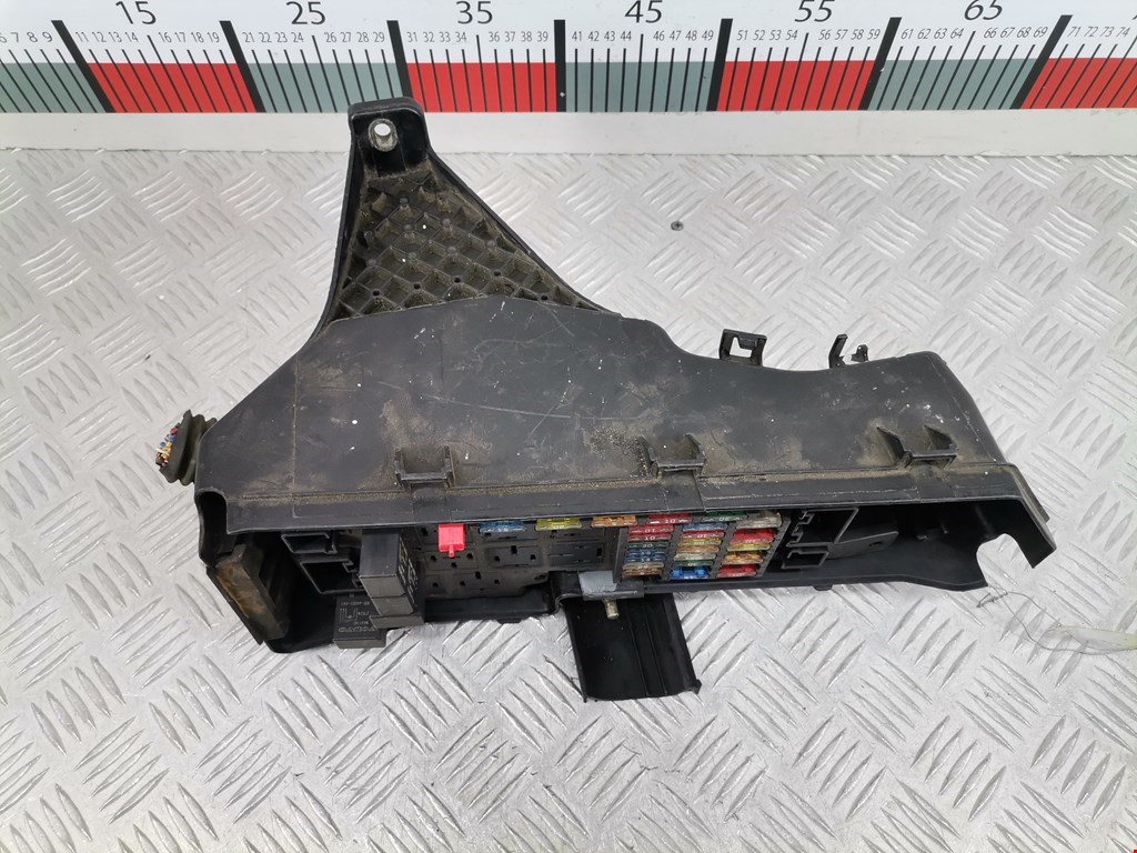 Датчик уровня в бачок омывателя VOLVO V70 II 2000-2007