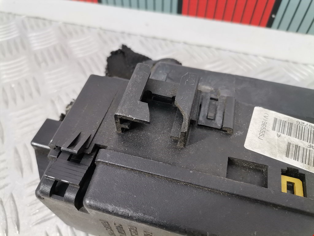 Датчик уровня в бачок омывателя JEEP Grand Cherokee WK 2004-2010