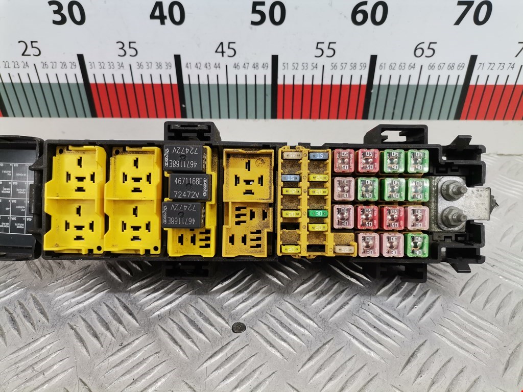 Датчик уровня в бачок омывателя JEEP Grand Cherokee WK 2004-2010