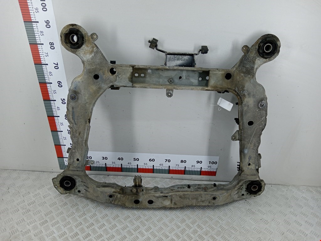 Балка передняя подрамник Volvo S80 1 (1998-2005)