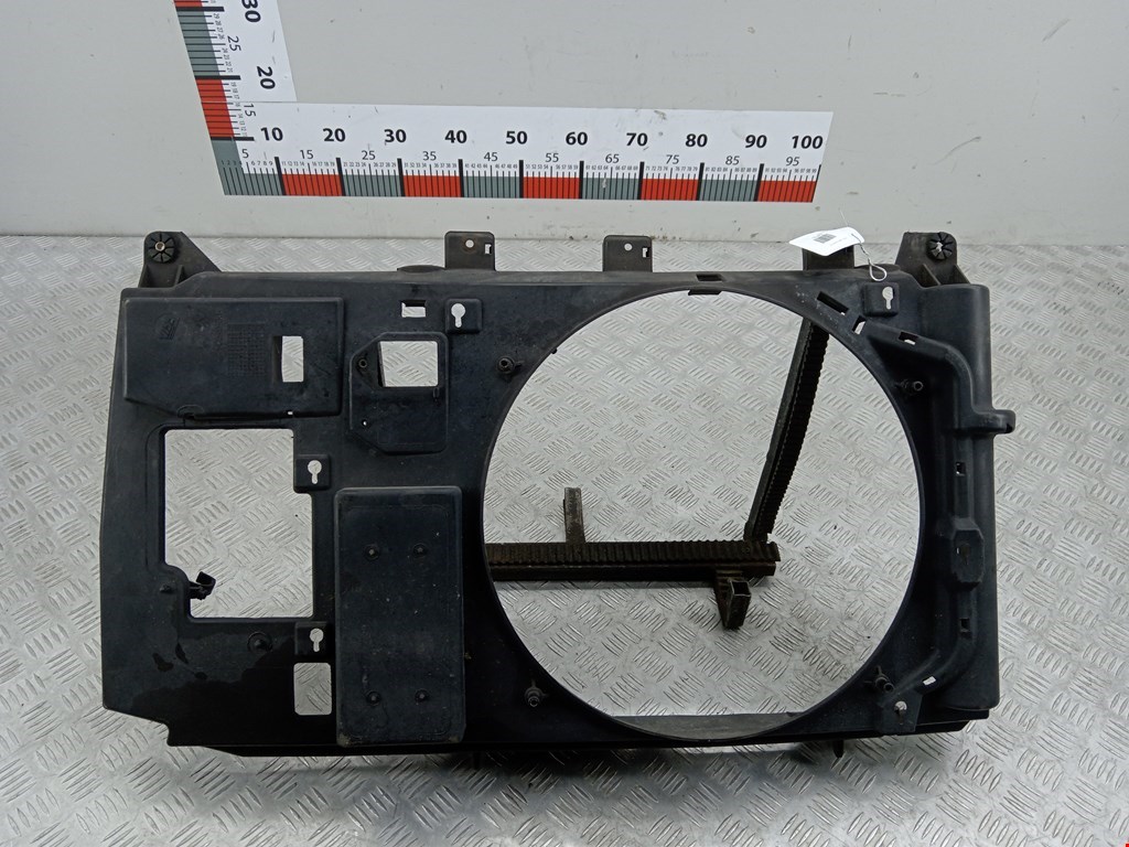 Диффузор (кожух) вентилятора CITROEN Xsara Picasso 1999-2012