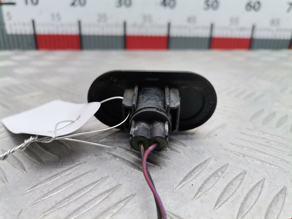 Повторитель на крыло OPEL Vivaro A 2001-2014