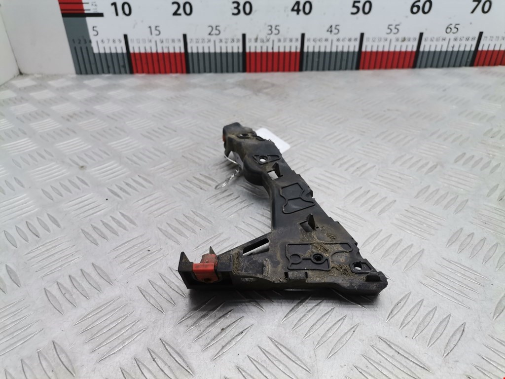 Кронштейн переднего бампера левый OPEL Astra H/Family 2004-2015