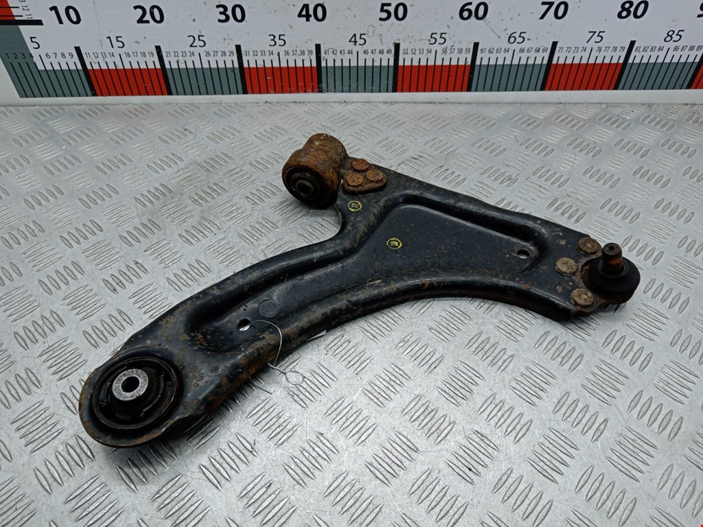 Рычаг передний правый OPEL Combo C 2001-2011