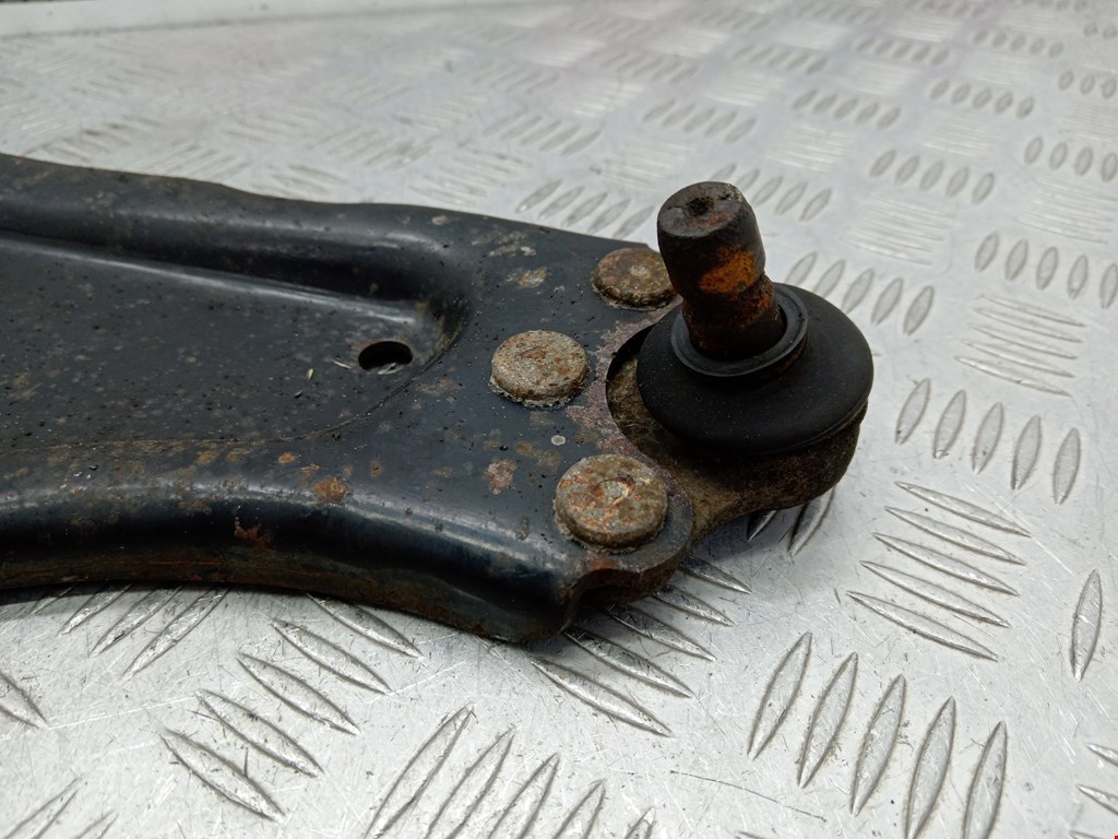 Рычаг передний правый OPEL Combo C 2001-2011