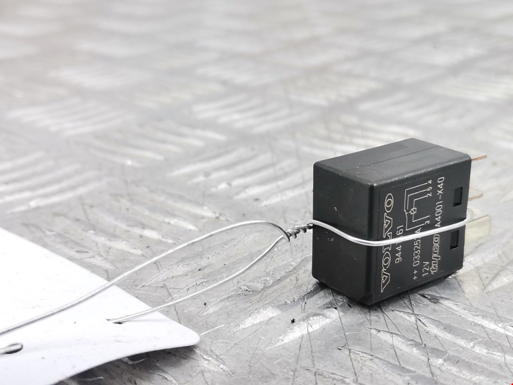 Реле VOLVO XC90 2002-2014